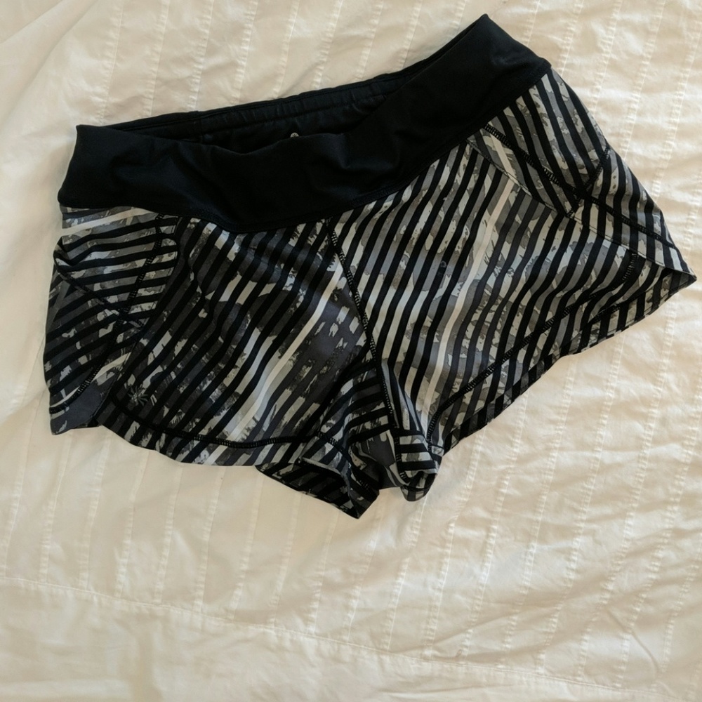 Athleta run shorts